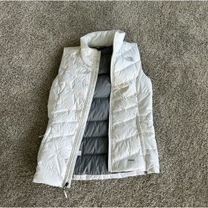 North Face women’s vest.  Like new.  XS